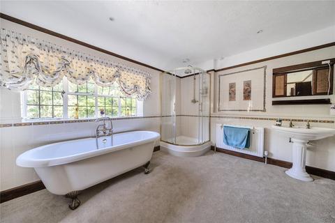 Herons Court Carrick Lane, Yateley, GU46 6XN