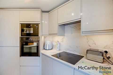 2 bedroom apartment for sale, 18 Cwrt Gloddaeth, Gloddaeth Street, Llandudno