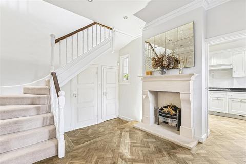 undefined, Camlet Way, Hadley Wood