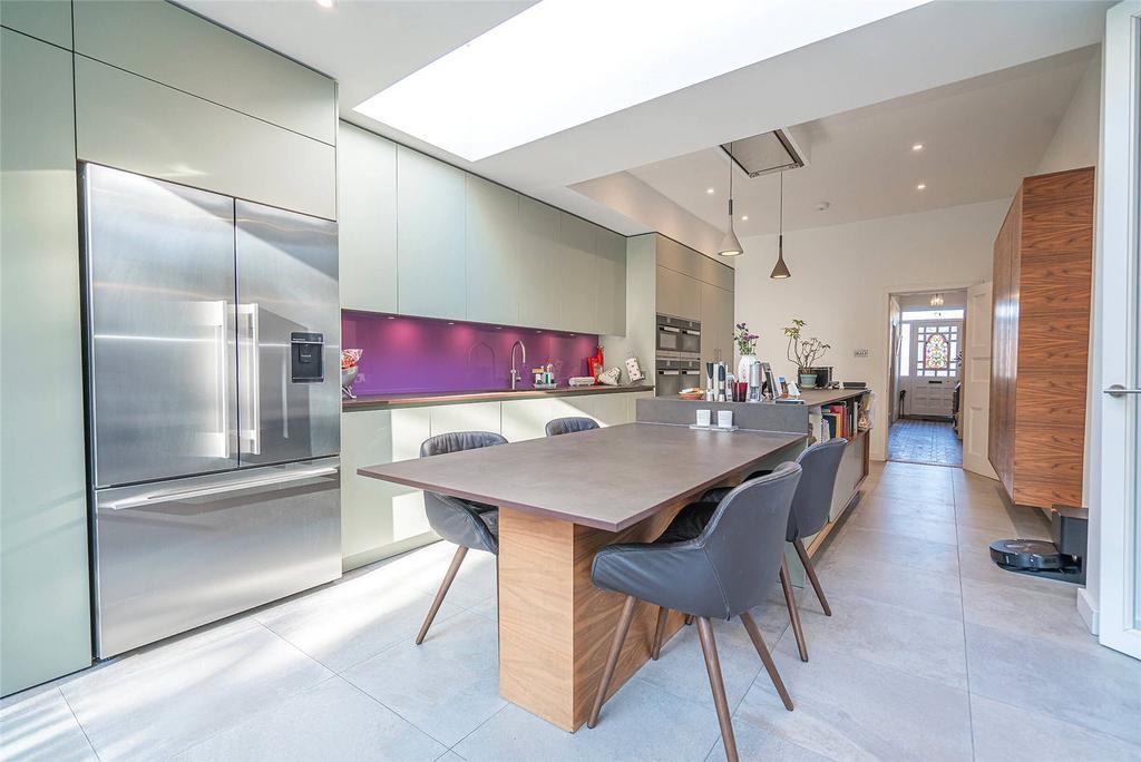 Kitchen L