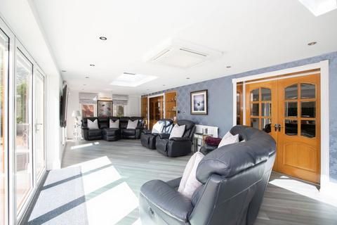 5 bedroom detached house for sale, Division Lane, Blackpool FY4