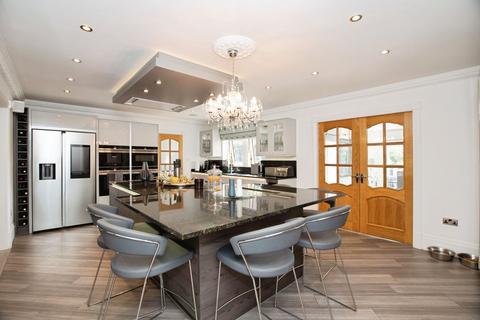 Woodlands Division Lane, Blackpool, FY4 5EA
