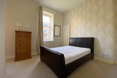 2 bedroom flat to rent, Dumbarton Road, Thornwood, Glasgow, G11