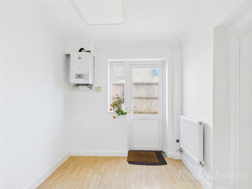 Kitchen/ Breakfast Room