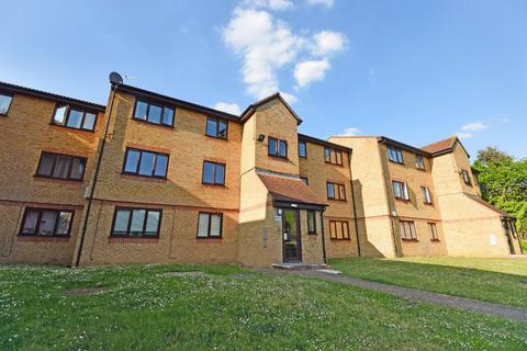 Walpole Road, Cippenham, Berkshire, SL1