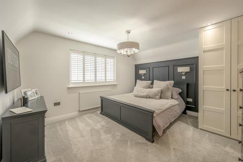 15 Plough Meadows, Trysull, Wolverhampton, WV5 7HU