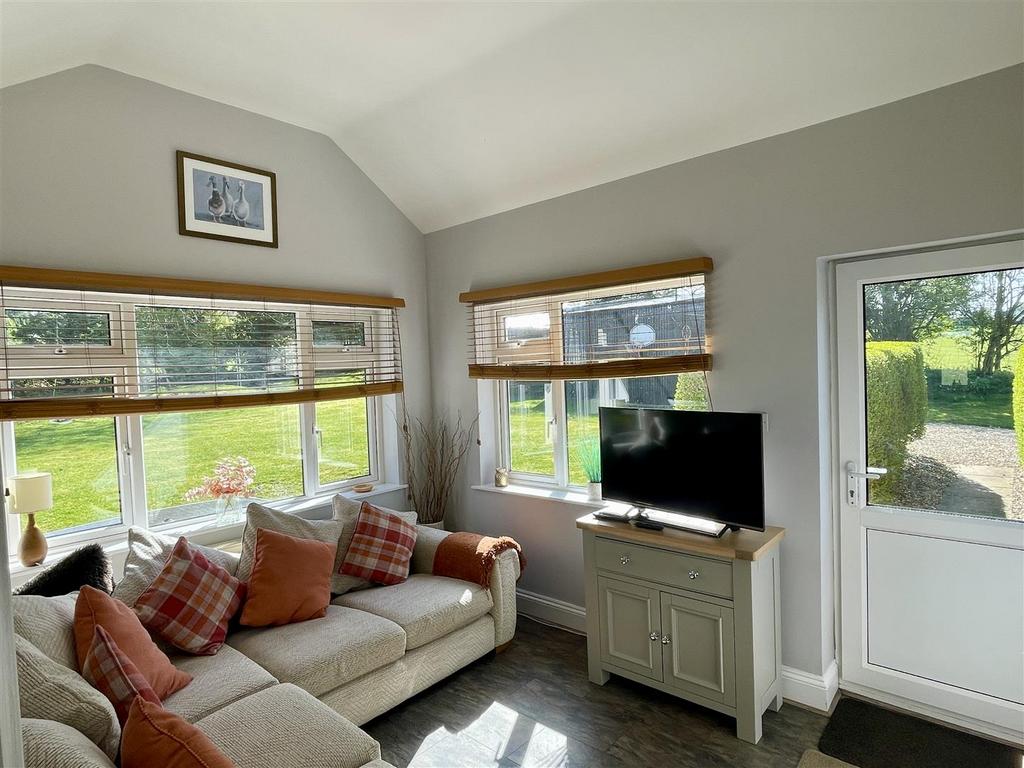 Garden Room.JPEG