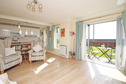 2 bedroom apartment for sale, Durban Court,  Thornton-Cleveleys, FY5