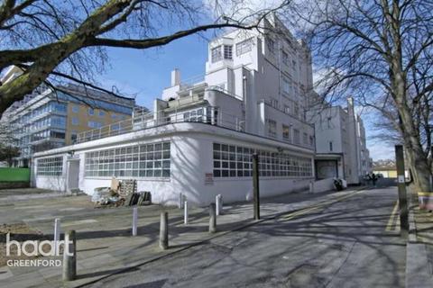 2 bedroom apartment for sale, Uxbridge Road, LONDON