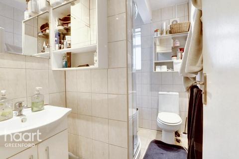 2 bedroom apartment for sale, Uxbridge Road, LONDON