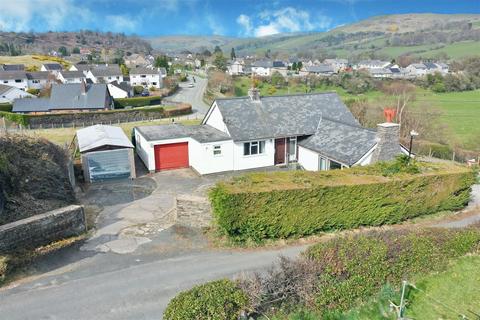 undefined, Llangernyw, Abergele