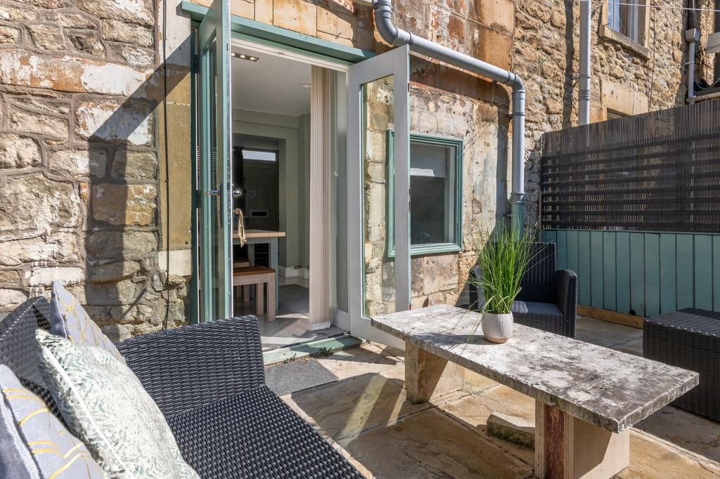 South facing terrace for al fresco dining