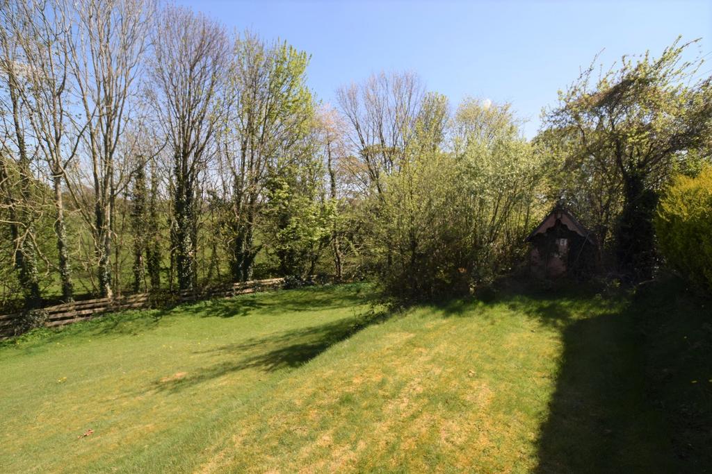 4 Ingleston Crescent, New Abbey, Dumfries, DG2 8 DD