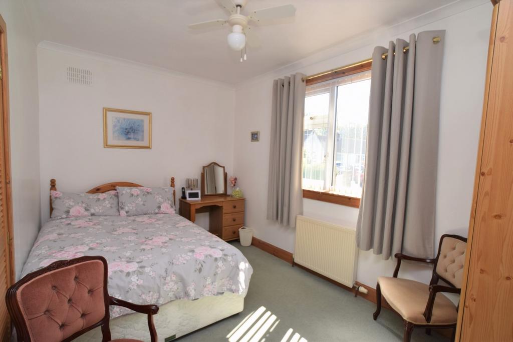 4 Ingleston Crescent, New Abbey, Dumfries, DG2 8 DD