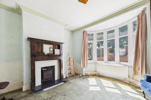 3 bedroom semi-detached house for sale, St Aidan Road, Bridlington, YO16 7SP