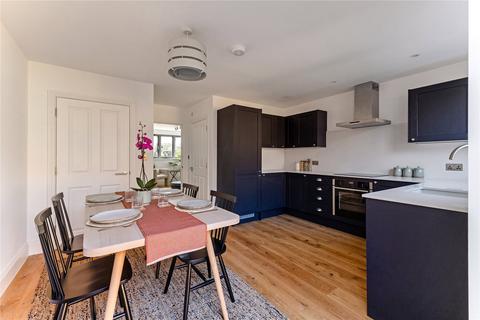 undefined, London Road, Hindhead GU26