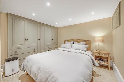 2 bedroom flat for sale, Burlington Road, Fulham, London, SW6