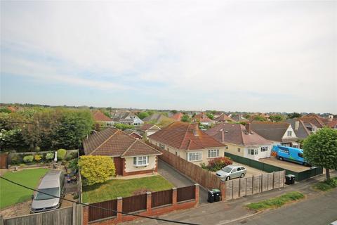 1 bedroom apartment for sale, Seaward Avenue, Barton on Sea, New Milton, Hampshire, BH25