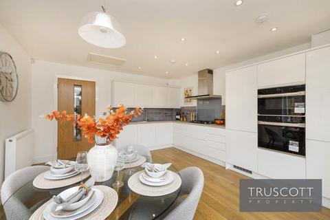 18 Canalside, Ratho, Newbridge, EH28 8JS