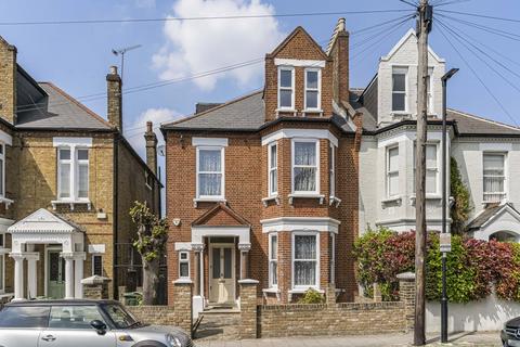 51 Barrow Road, London, SW16 5PE