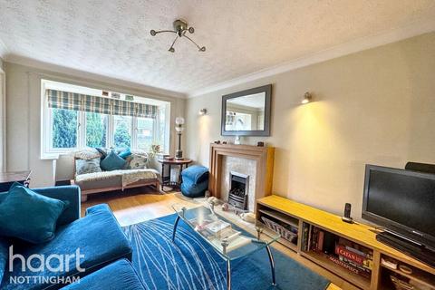 15 Boynton Drive, Nottingham, NG3 3EP