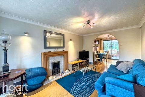 15 Boynton Drive, Nottingham, NG3 3EP
