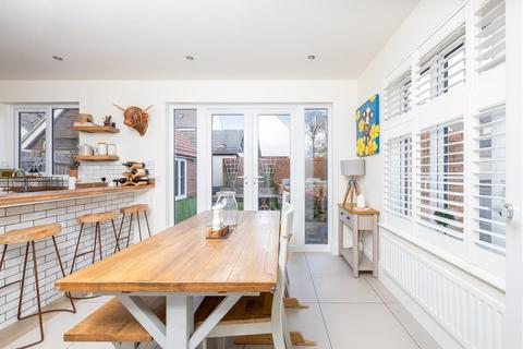 3 bedroom detached house for sale, Merton Road, Frenchay
