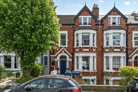 29a Woodside, London, SW19 7AW