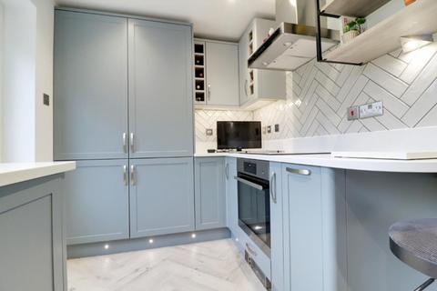 63 Berry Hill, Hednesford, Cannock, WS12 1UJ