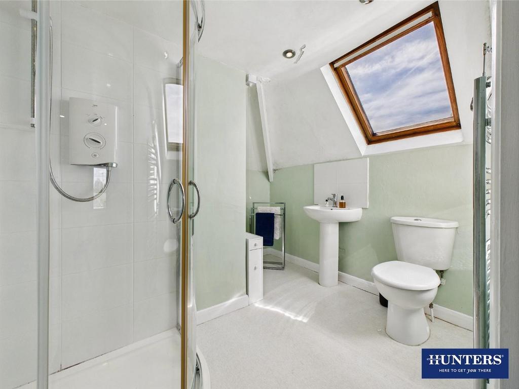 Master En-Suite