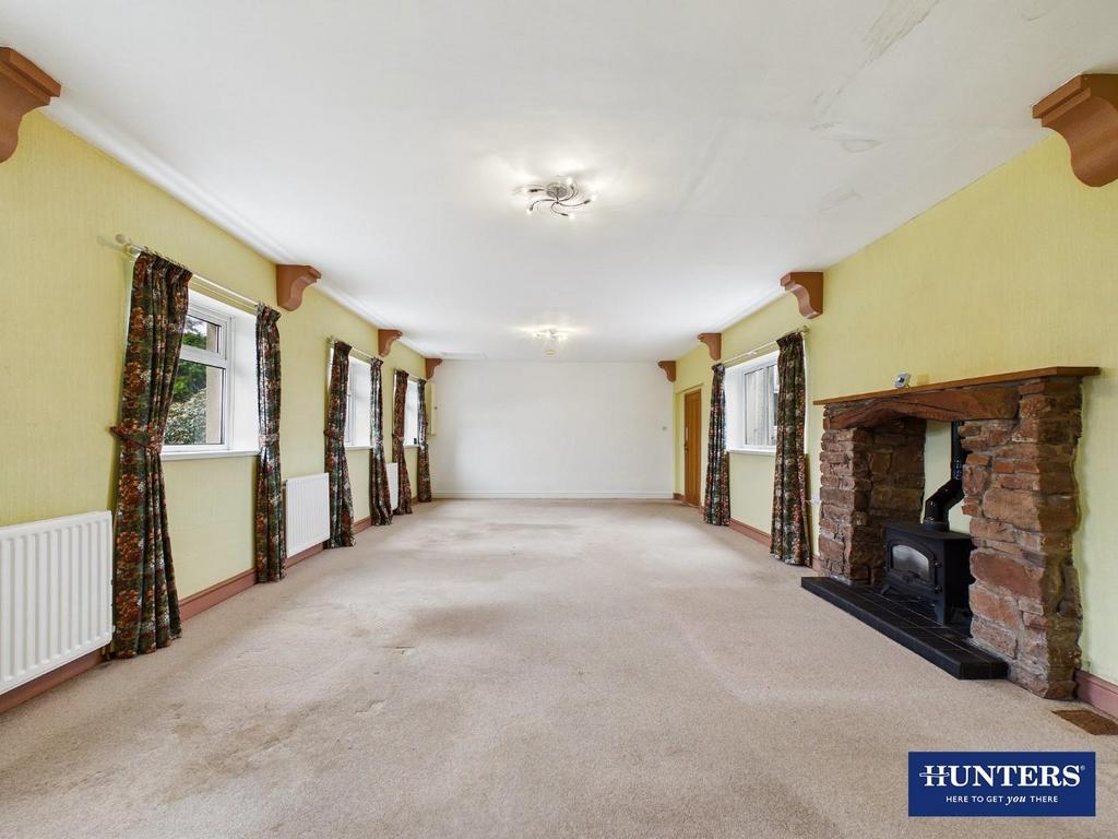 Living/Dining Room