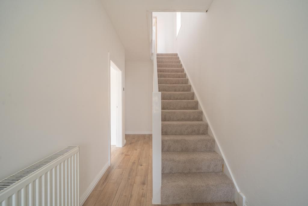 HALLWAY.jpg