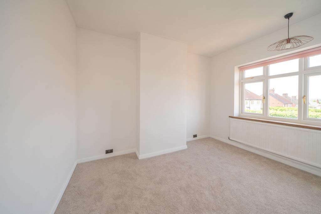 BEDROOM1.jpg