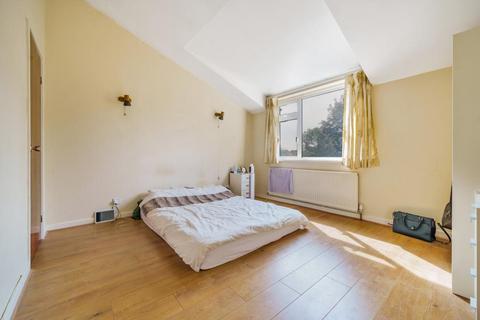 1 Brookside, Calcot, Reading, RG31 7PJ