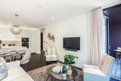 2 bedroom apartment to rent, Ponton Road, The Residence, London, SW11