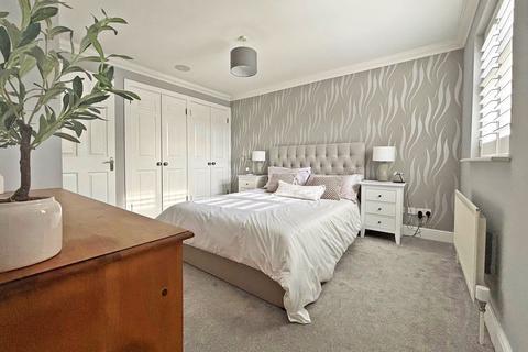 5 Wagtail Walk, Beckenham, BR3 3XH