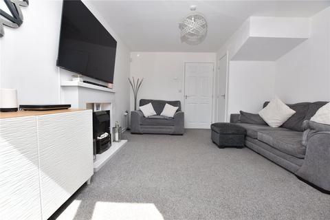 14 Bedale Drive, Morley, Leeds, LS27 8YF