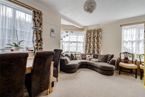 3 bedroom flat for sale, The Acre Close, Worthing, West Sussex, BN11