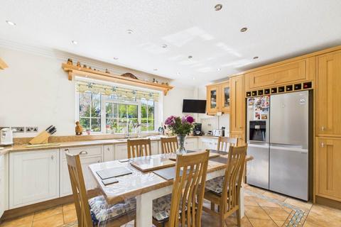 6 bedroom farm house for sale, St Martin