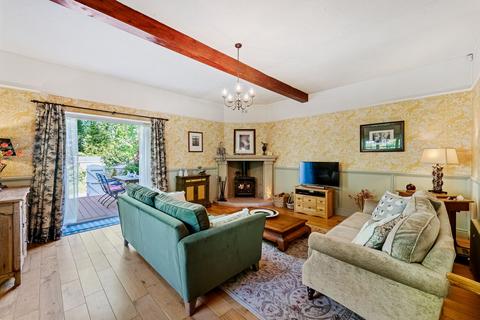 3 bedroom cottage for sale, Old Hall Mill Lane, Manchester M46