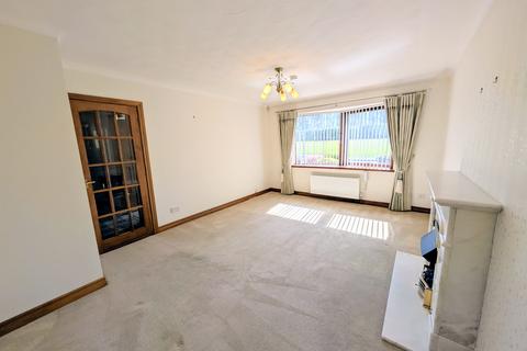 18 Hawkhill Drive, Stevenston, KA20 3DF