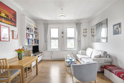 1 bedroom flat for sale, Bedford Hill, London, SW12