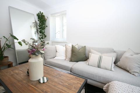 5 Kimber Close, Wheatley, Oxford, OX33 1SF