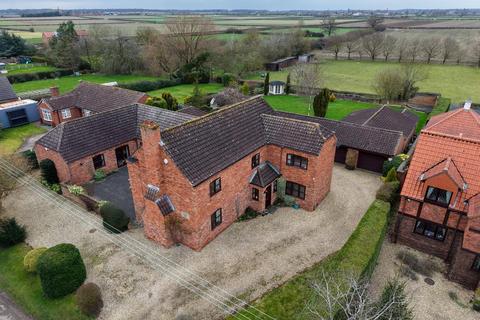 4 bedroom character property for sale, School Lane, Springthorpe, Gainsborough