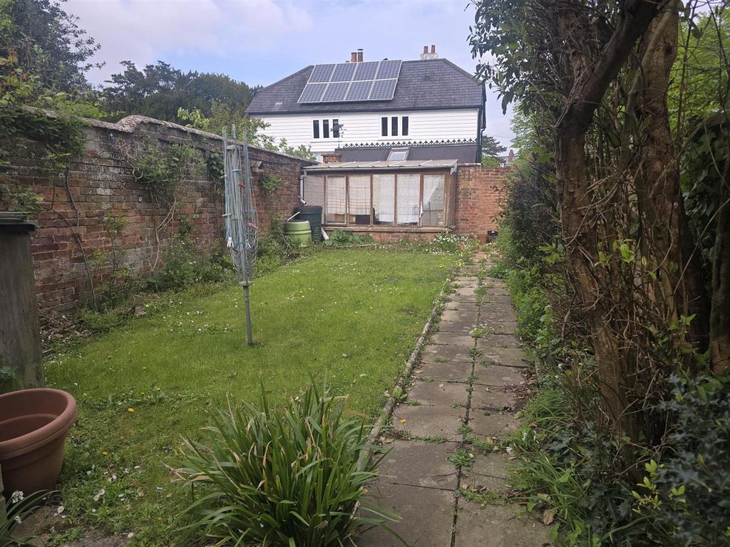Rear Courtyard/ Garden