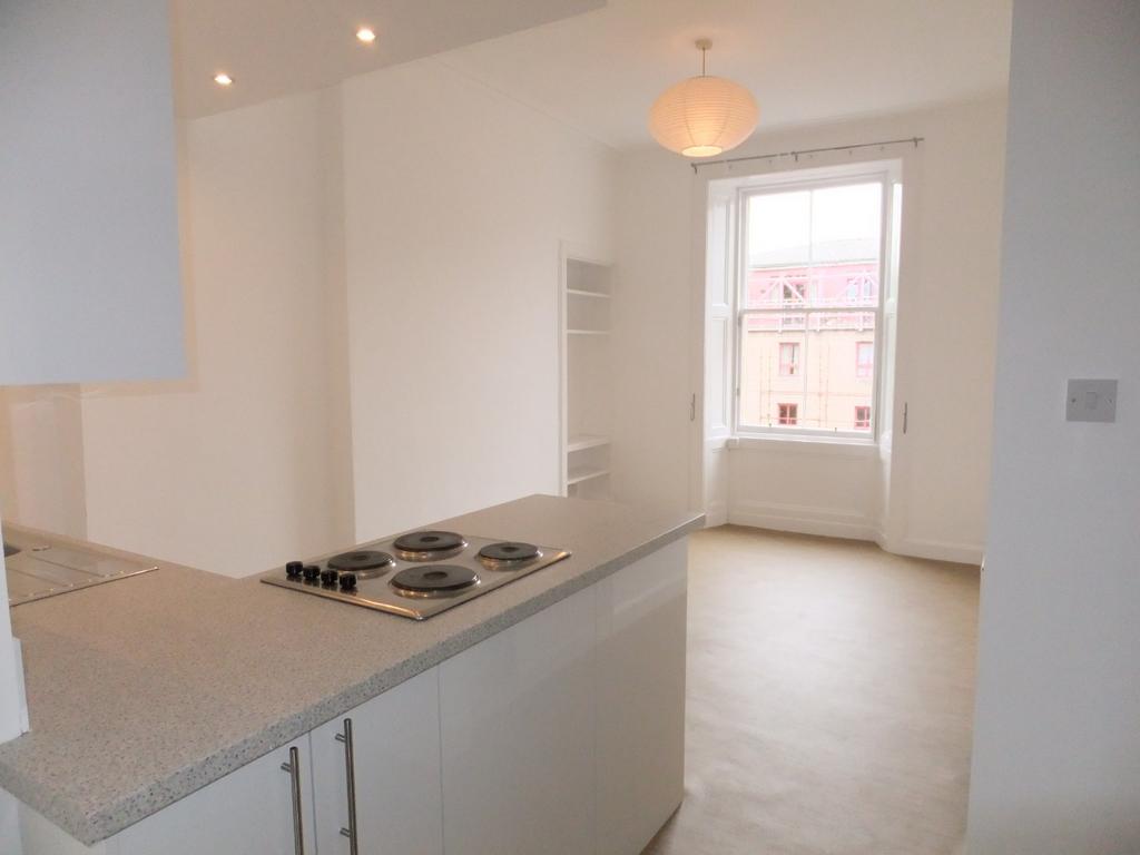 Apartment in Edinburgh, Sciennes - View 3