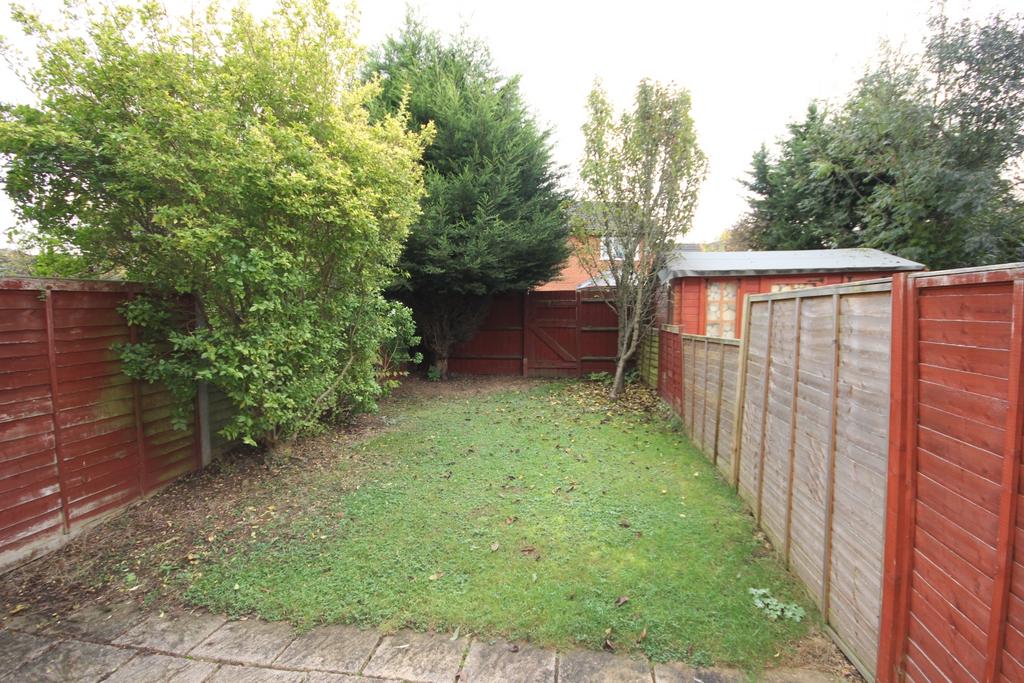 59 orthwaite, stukeley meadows, garden. IMG 0087