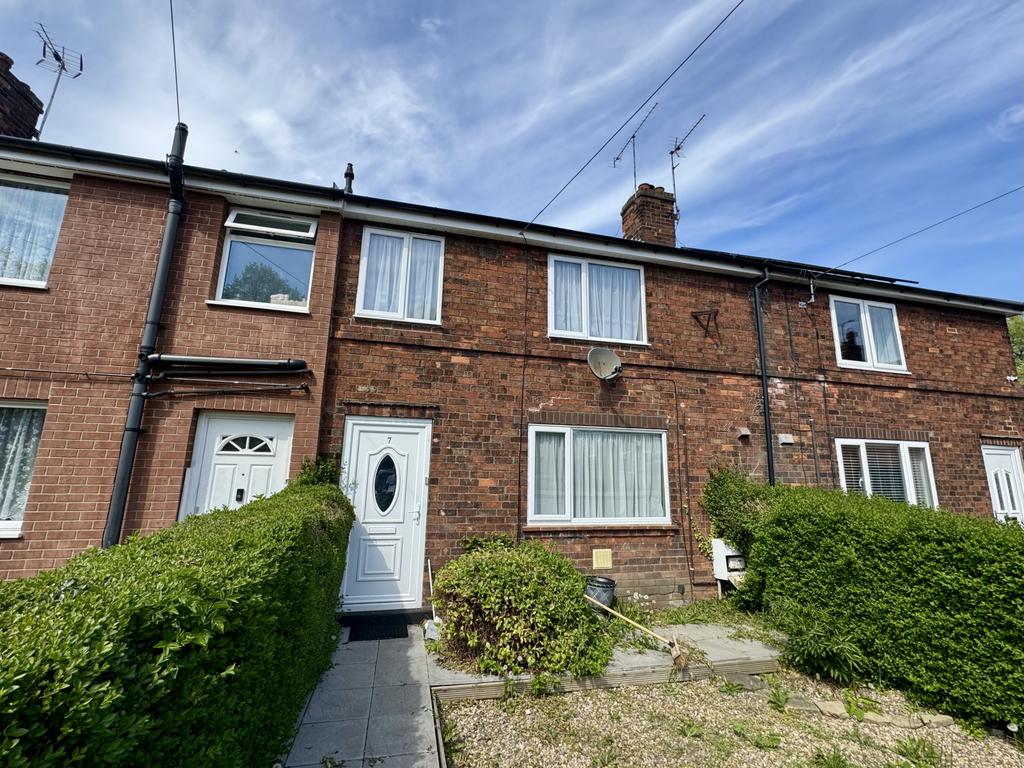 3 Bedroom Townhouse - For Sale by Auction