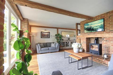 3 Barnfield, Hemingford Abbots, Huntingdon, PE28 9AX