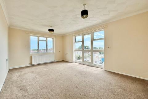 2 bedroom flat for sale, Magdalen Road, Bexhill-on-Sea, TN40